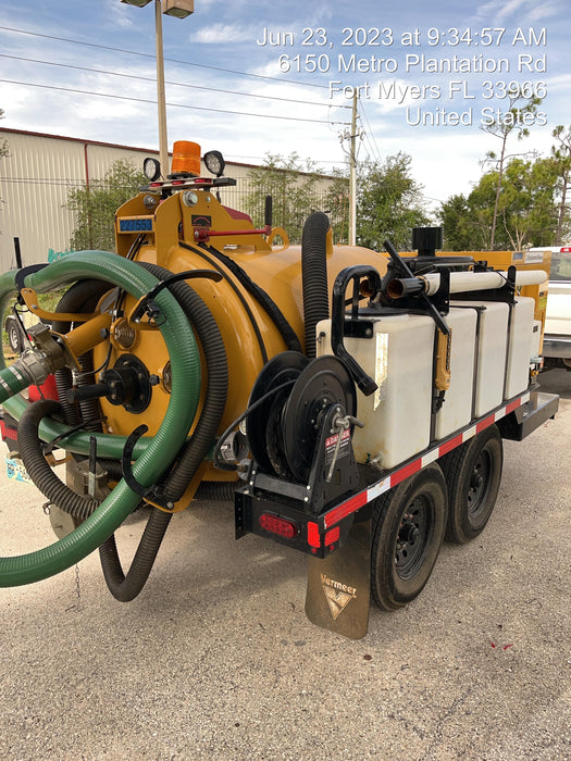 2022 VAC-TRON LP573XDT