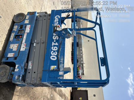 2019 Genie GS-1930 Fixed rails with chain Entry