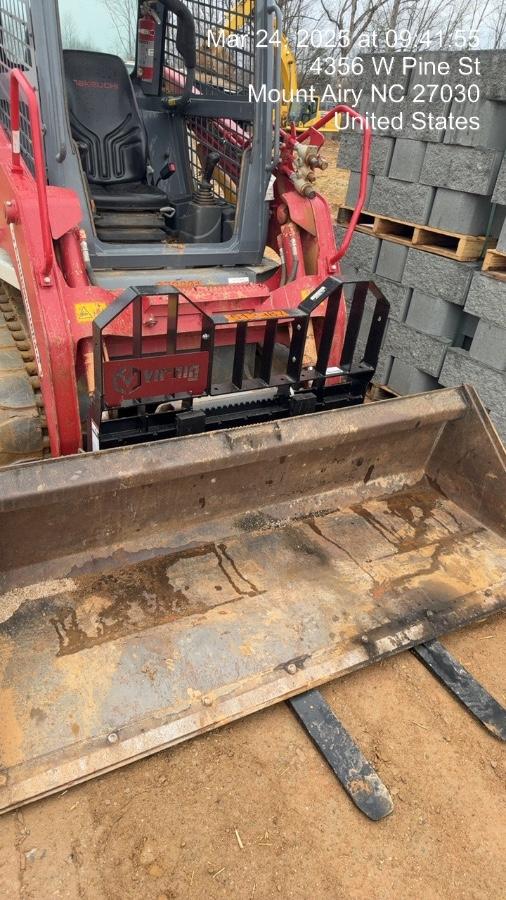 2025 VIRNIG 48" Pallet Forks - Virnig