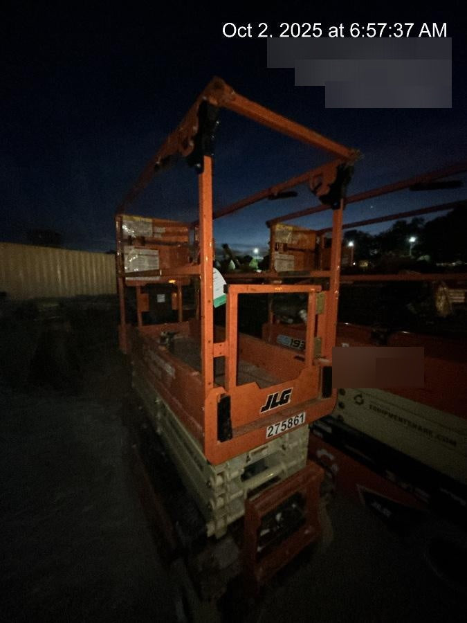 2022 JLG ES1932