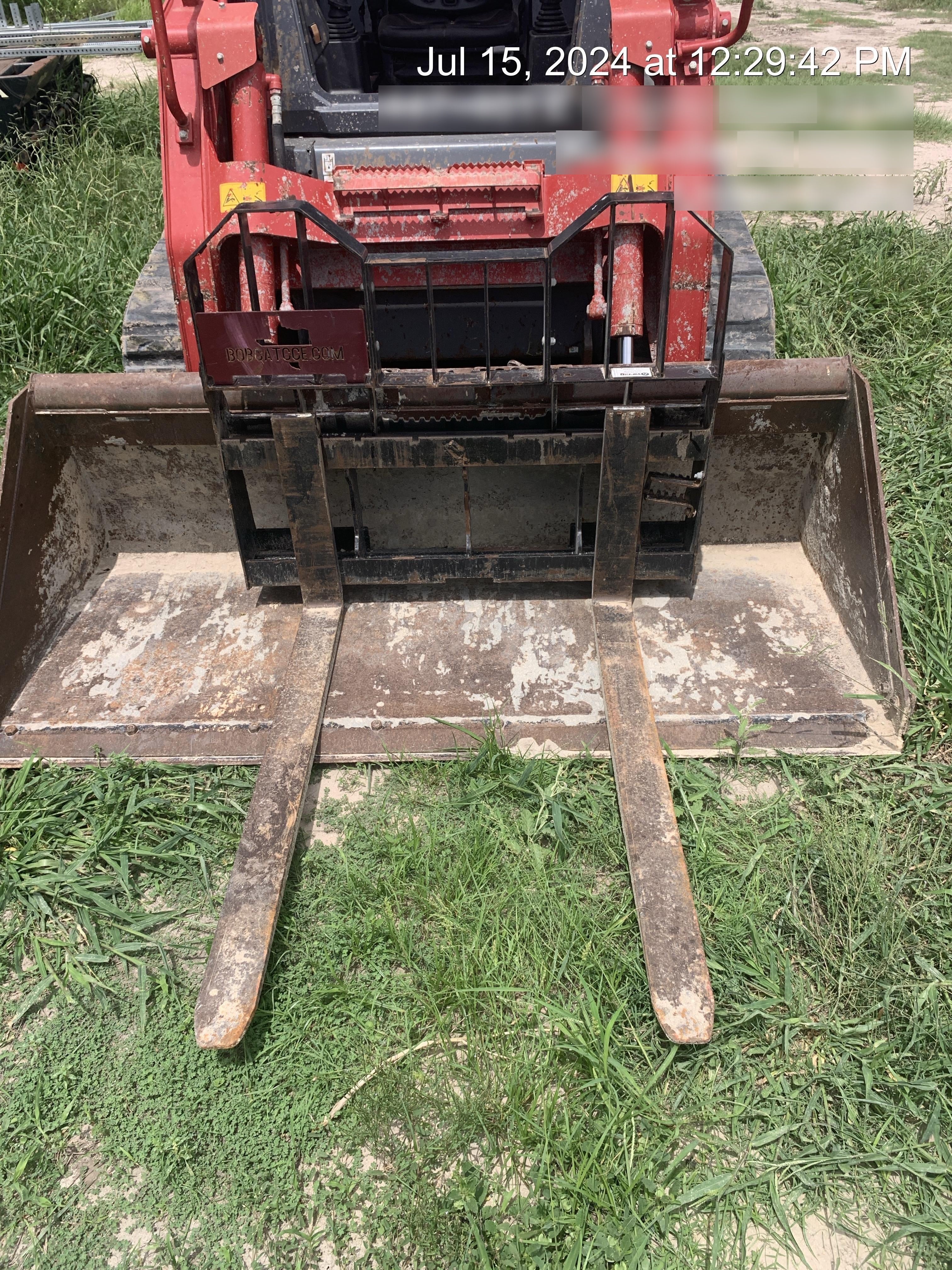 2023 VIRNIG 48" Pallet Forks - Virnig