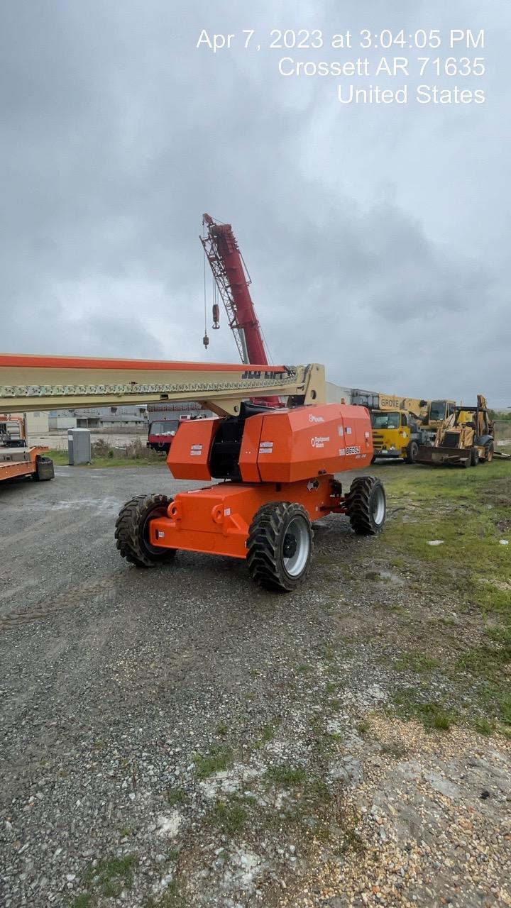 2023 JLG 860SJ