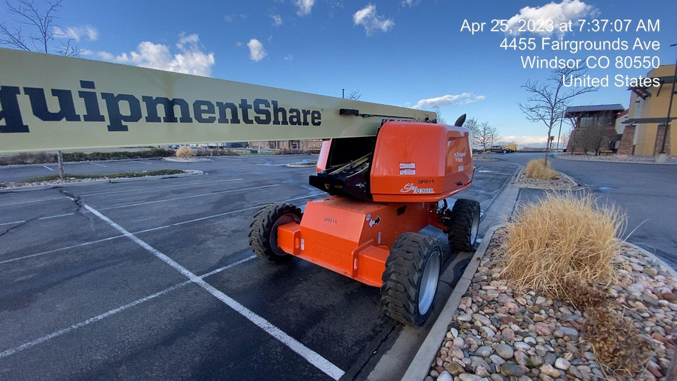 2023 JLG 660SJ
