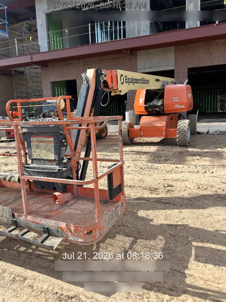 2022 JLG 660SJ