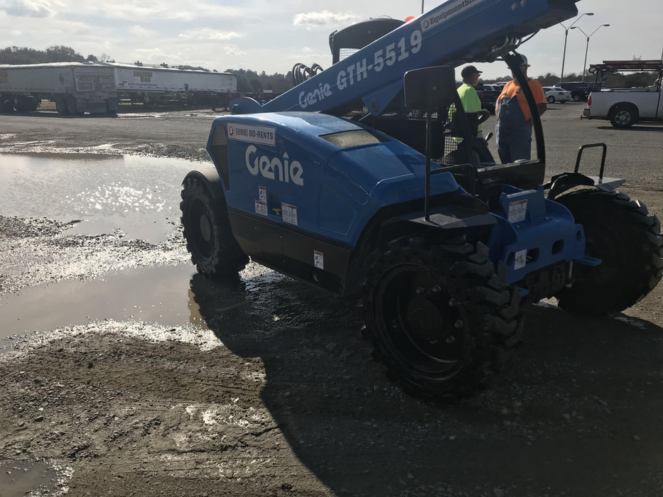 2018 GENIE GTH-5519