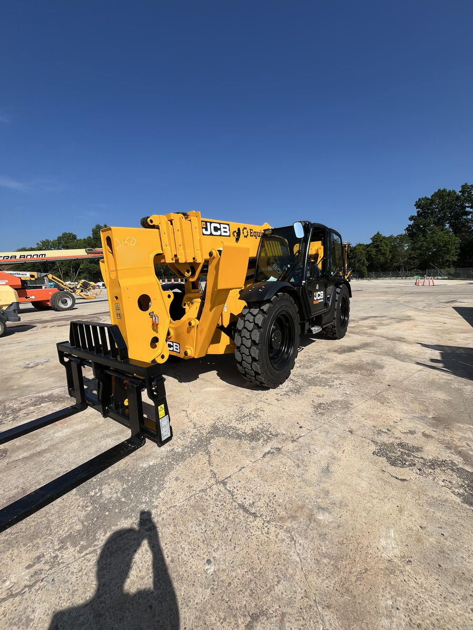 2025 JCB 510-56