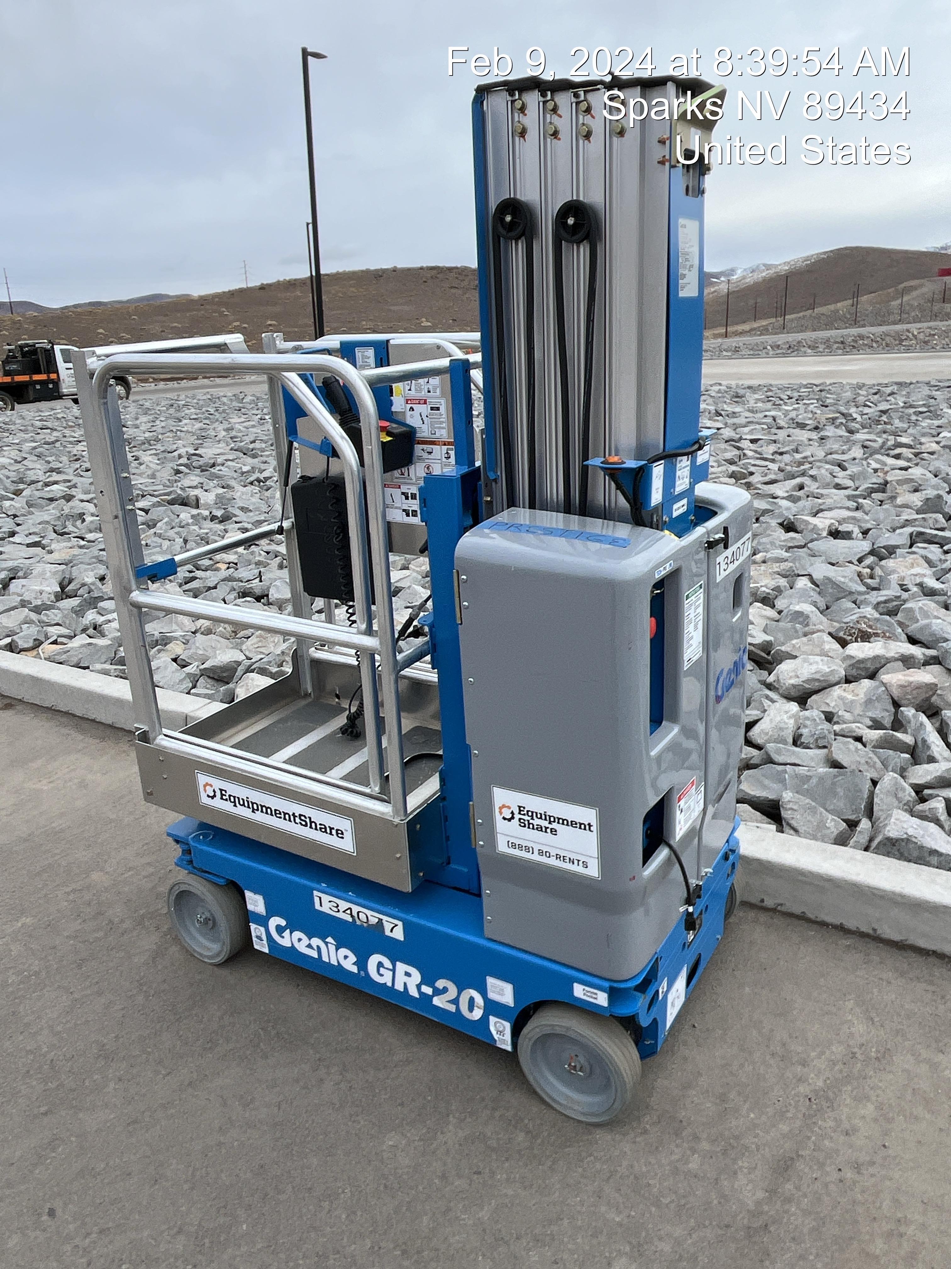 2021 GENIE GR-20