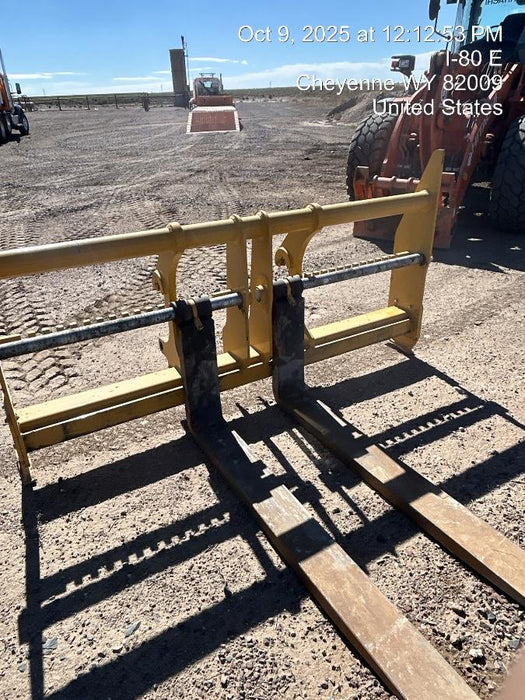 2025 JOHN DEERE 96" Loader Fork Carriage - John Deere
