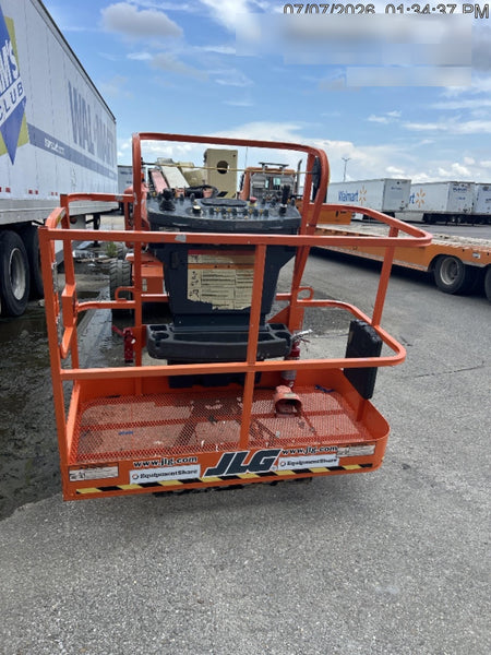 2021 JLG E450AJ