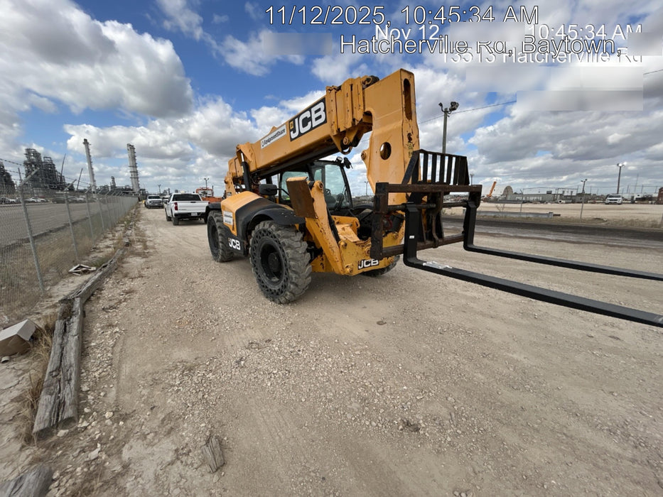 2019 JCB 510-56 Enclosed Cab, 74 HP, Solid Tires, Worklights, Beacon, Aux Hydraulics, Lifting Eye w/66" Carriage/60" Forks