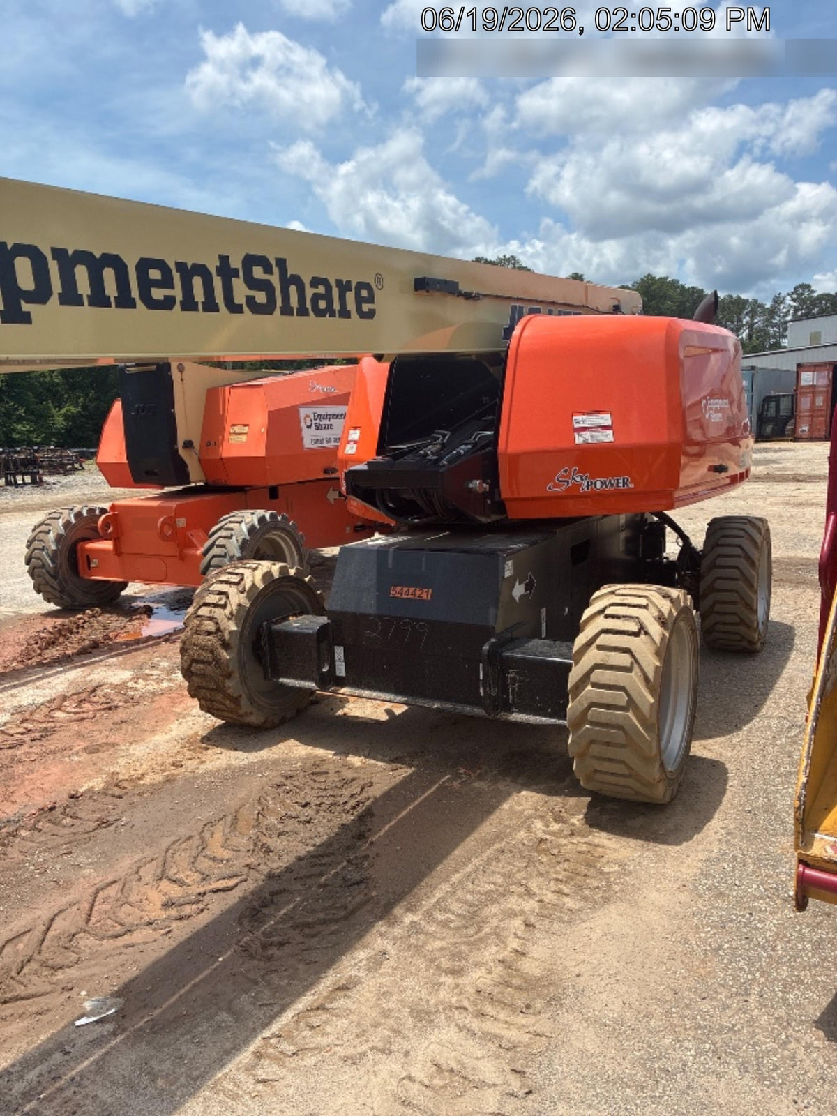 2025 JLG 660SJ