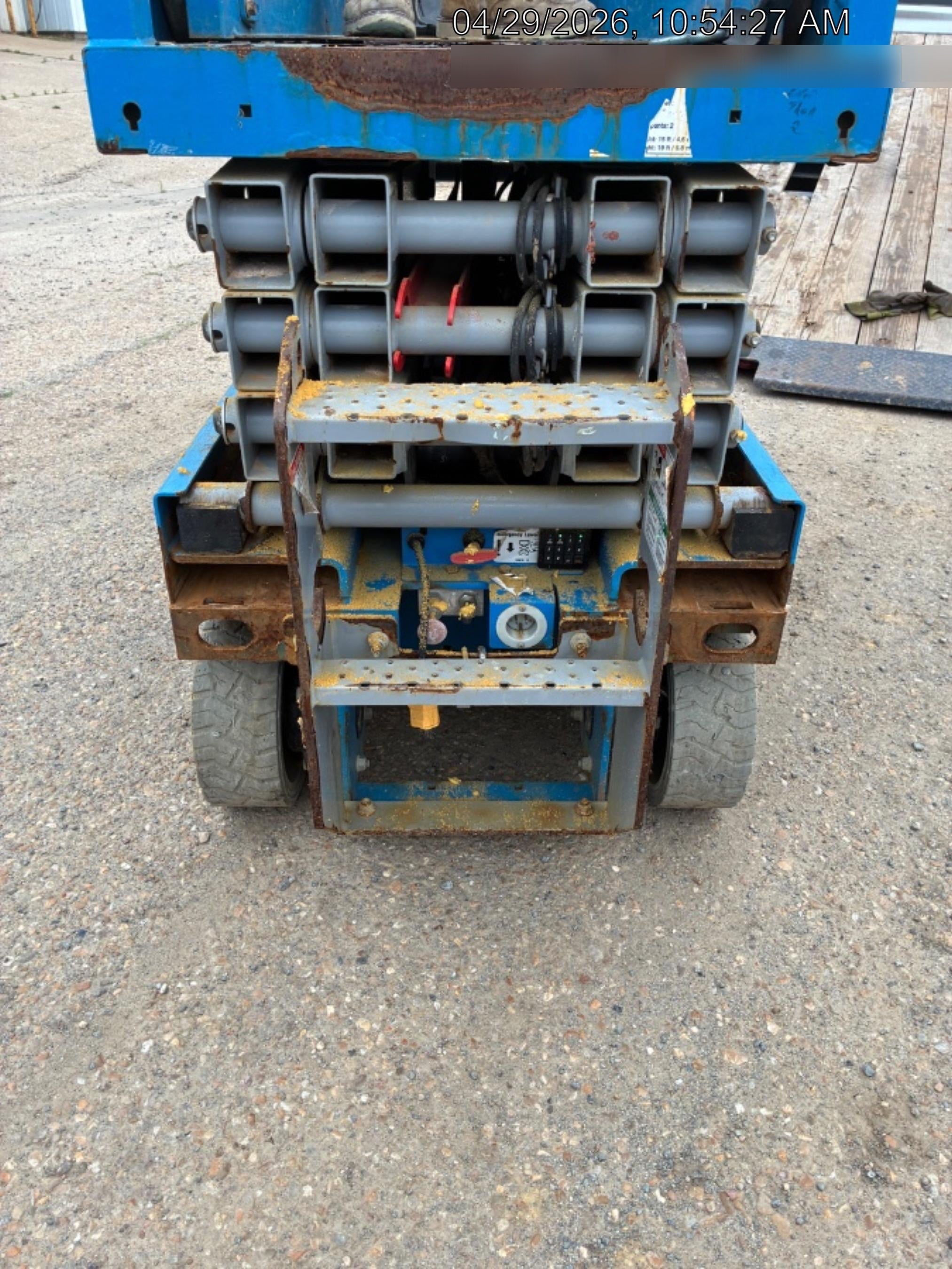 2020 Genie GS-1930 Fixed rails with chain entry gate - Pre A92.20