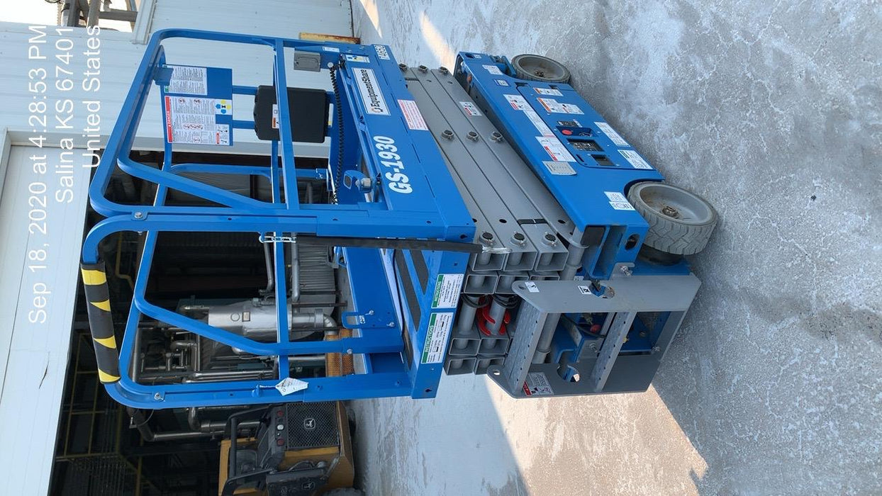 2020 Genie GS-1930 Fixed rails with chain entry gate - Pre A92.20