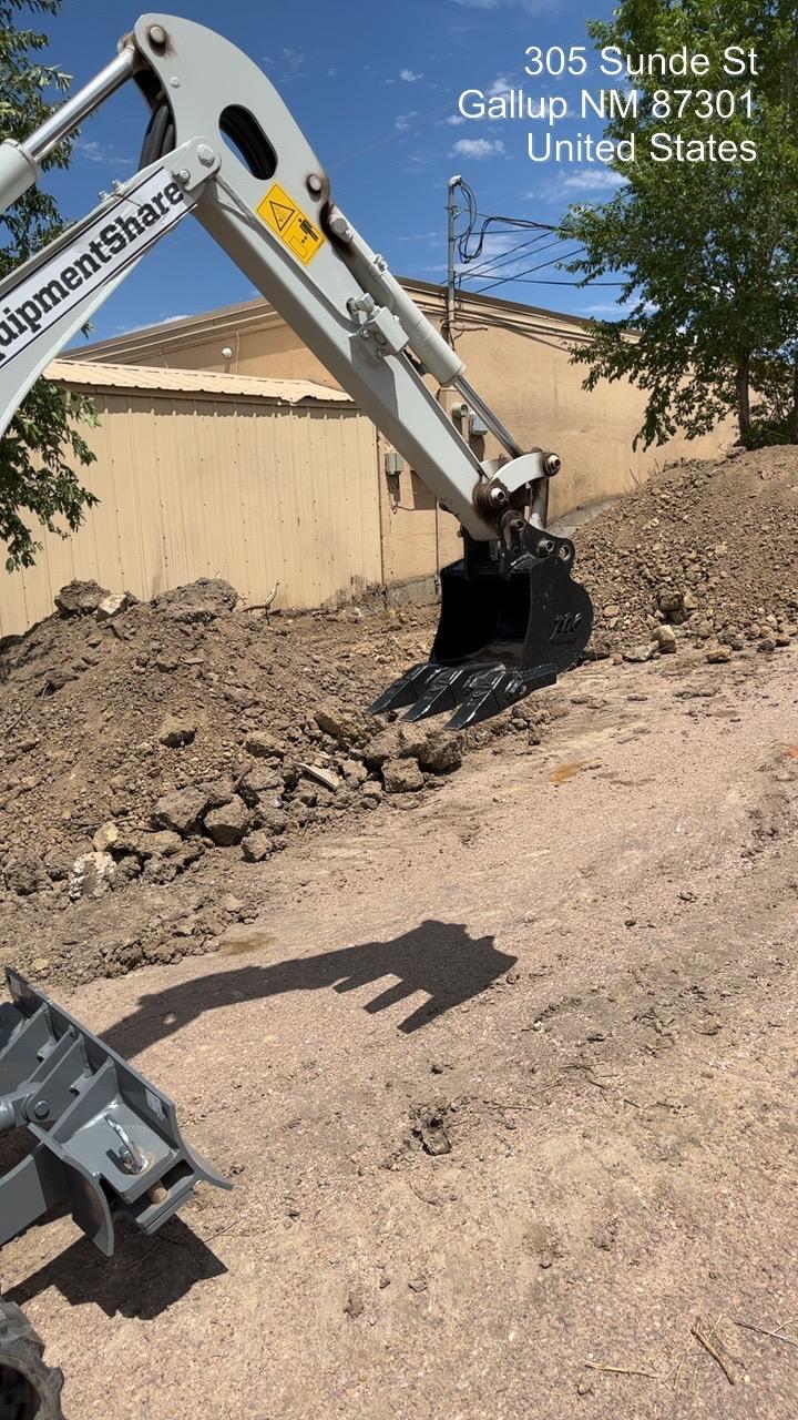 2022 TAKEUCHI TB210R
