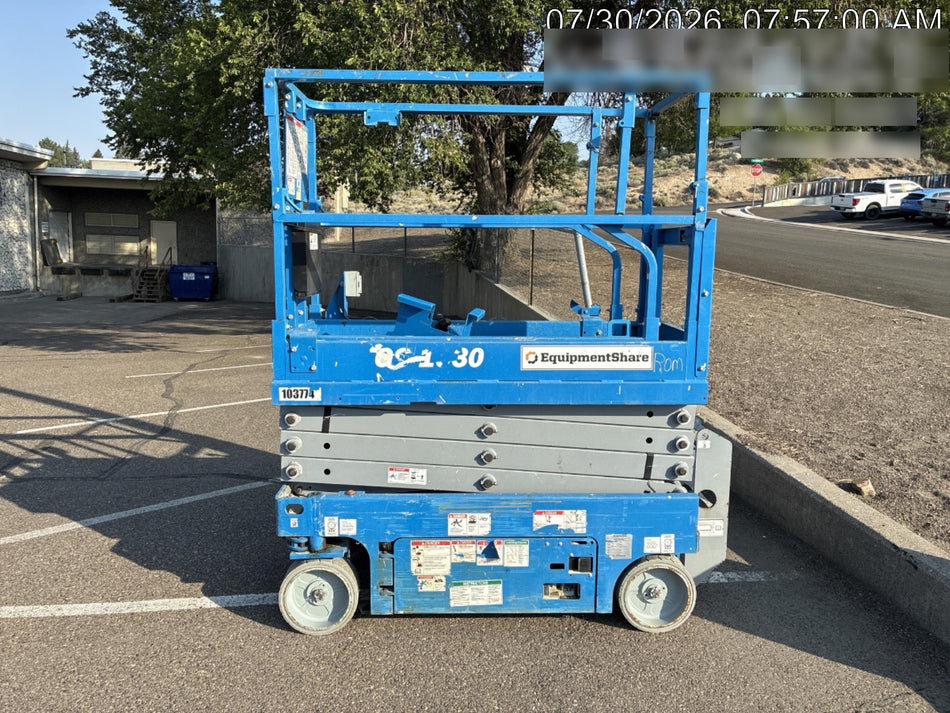 2020 Genie GS-1930 Solid Non Marking Tires, Beacon, Folding rails with half height swing gate, 800W Inverter