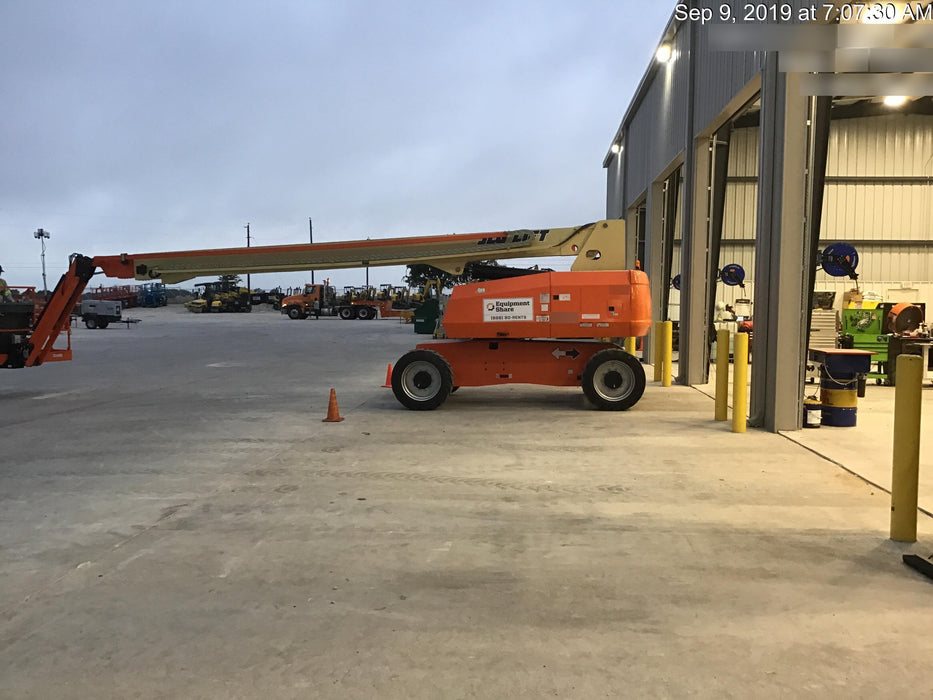 2019 JLG 860SJ