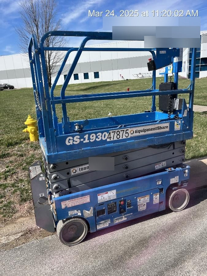2019 Genie GS-1930 Fixed Rails with Chain Entry