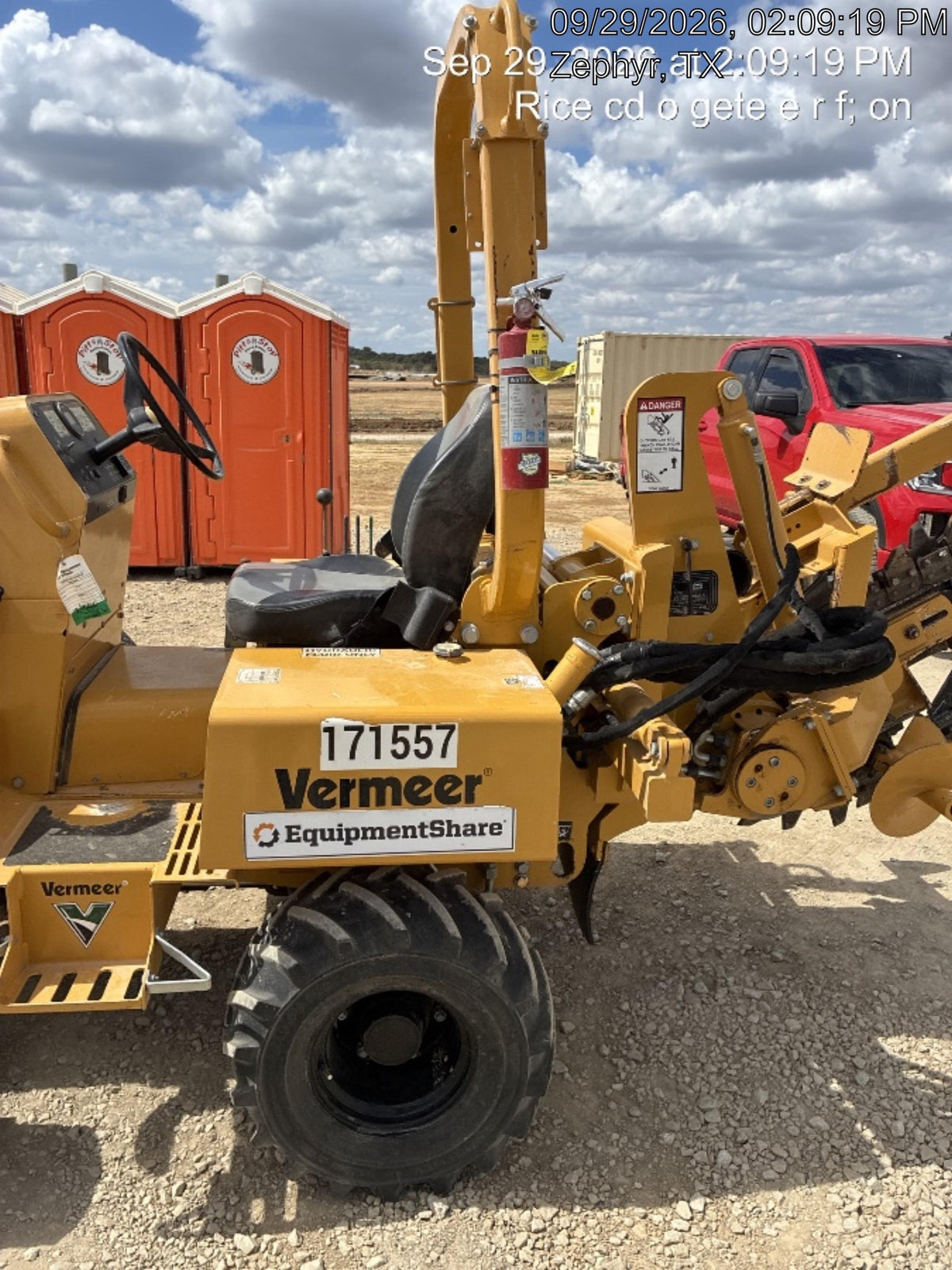 2021 VERMEER RTX450