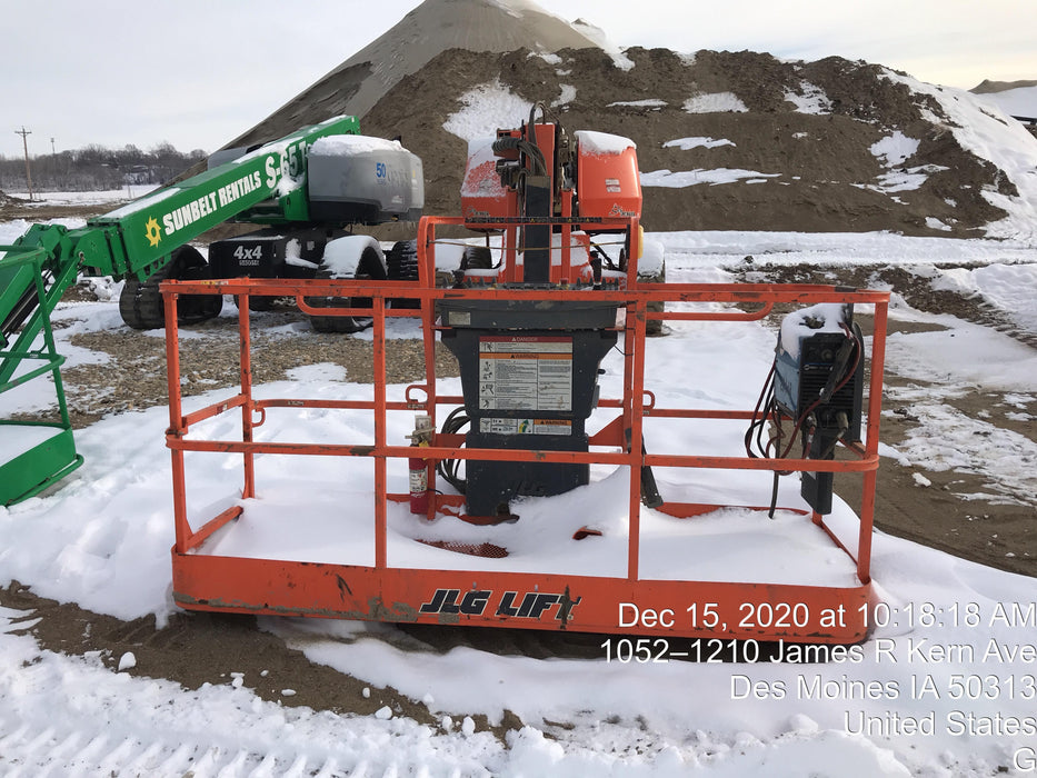 2019 JLG 660SJ
