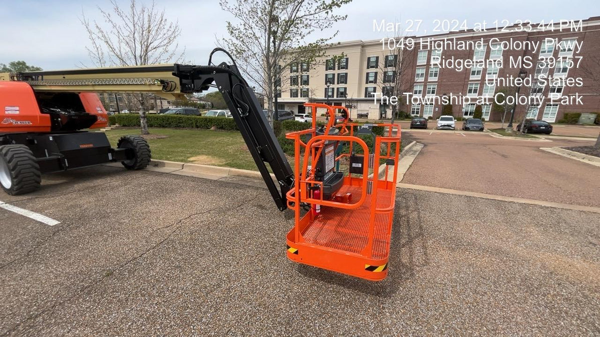 2024 JLG 660SJ