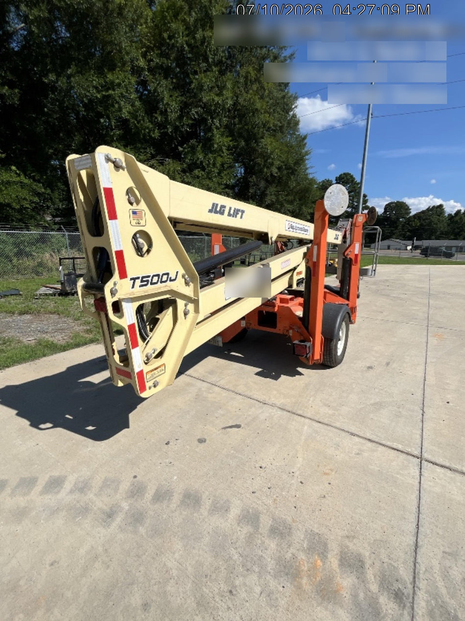 2022 JLG T500J