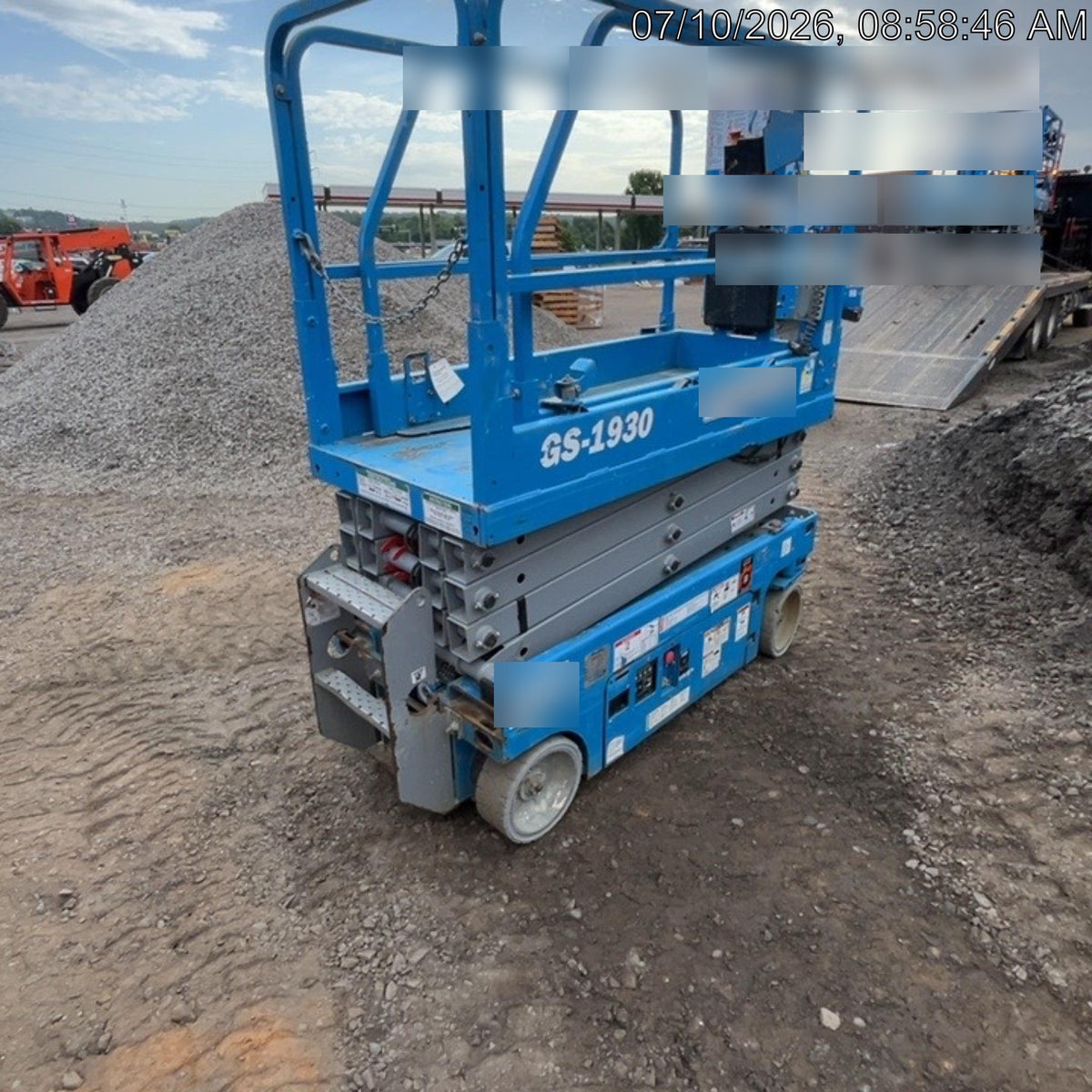 2019 Genie GS-1930 Fixed rails with chain Entry