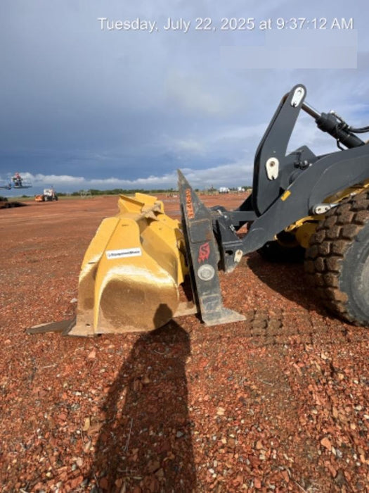 2023 SOLESBEE 96" Loader Fork Carriage - Solesbee