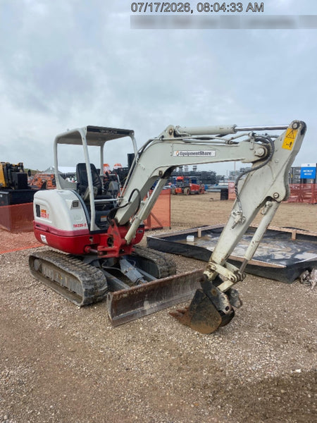 2022 TAKEUCHI TB235-2R
