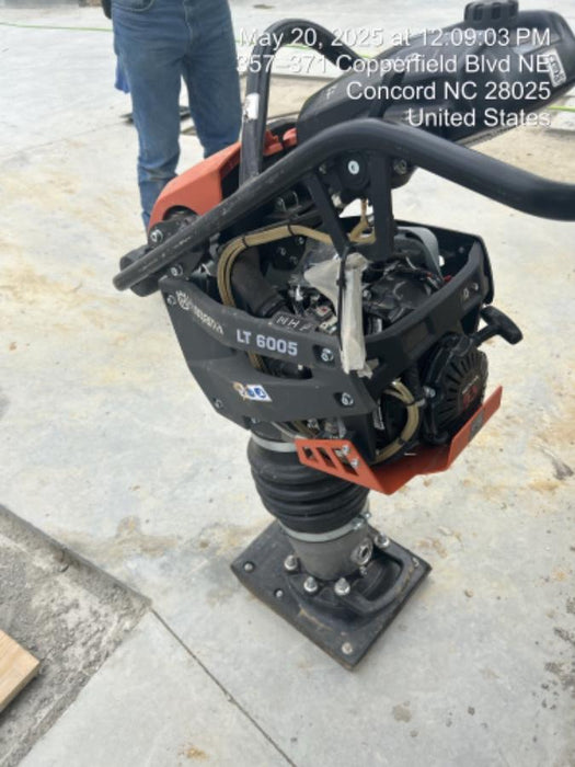 2024 HUSQVARNA LT6005