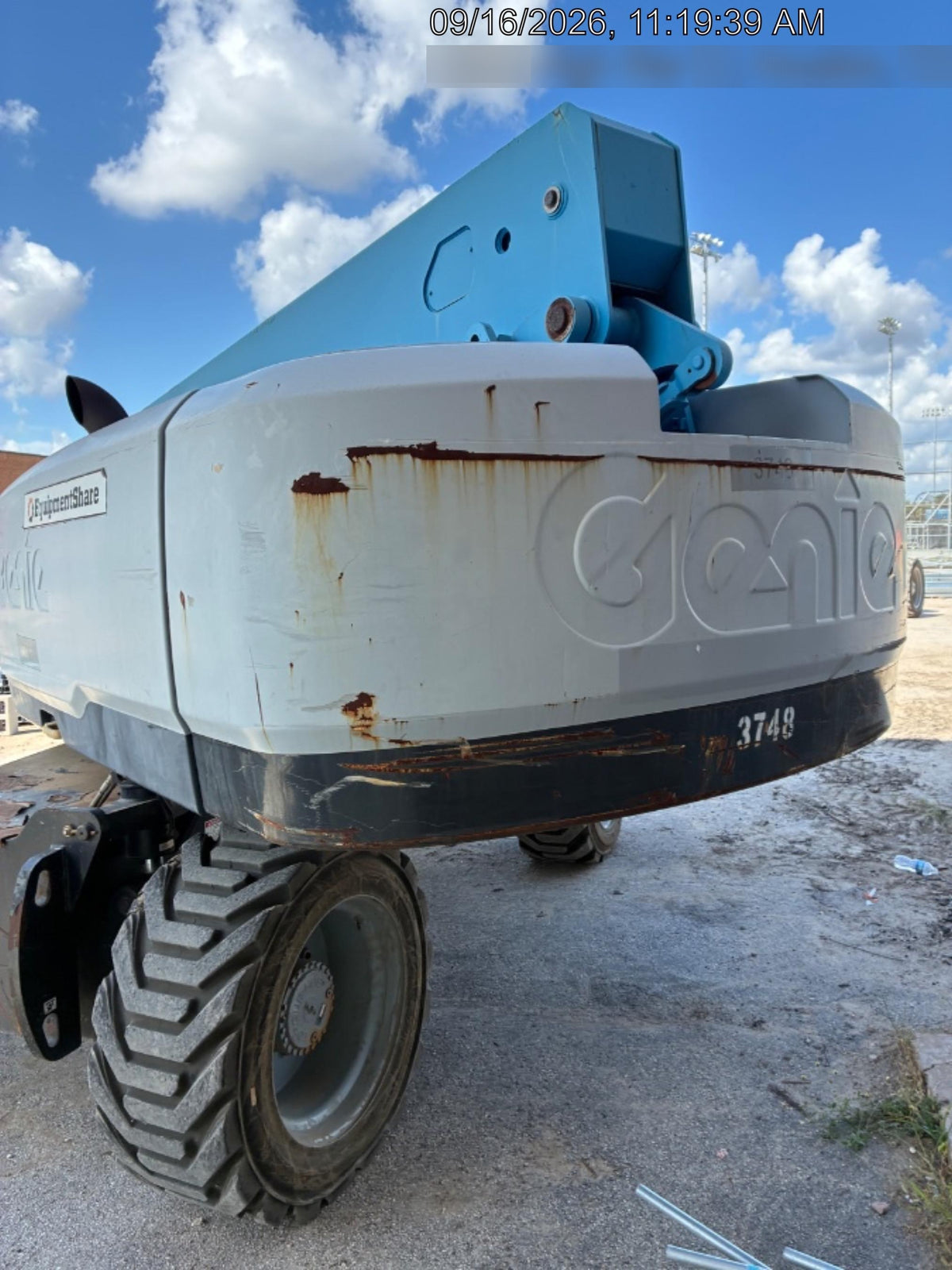 2017 GENIE S-85
