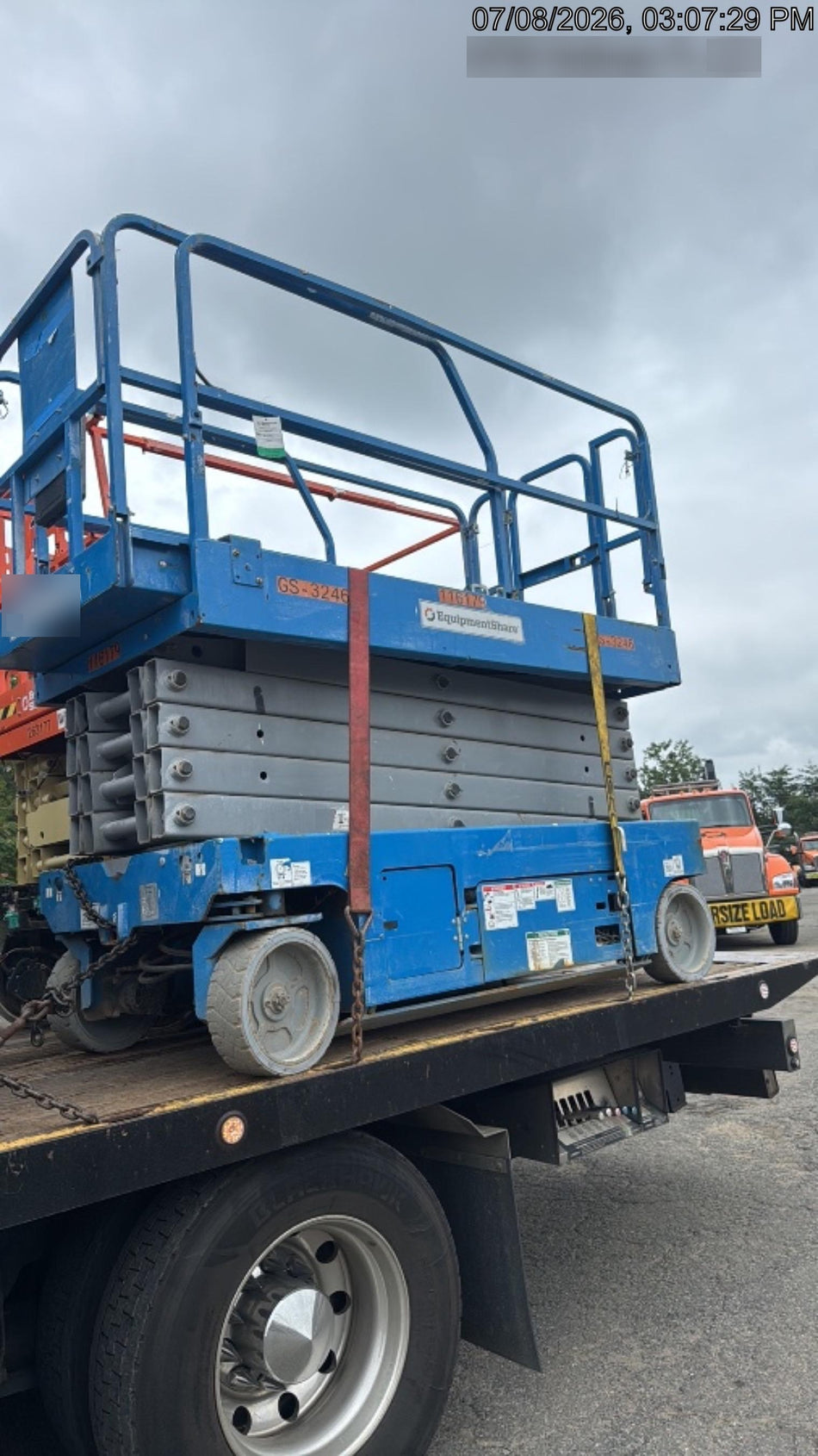 2022 JLG ES3246