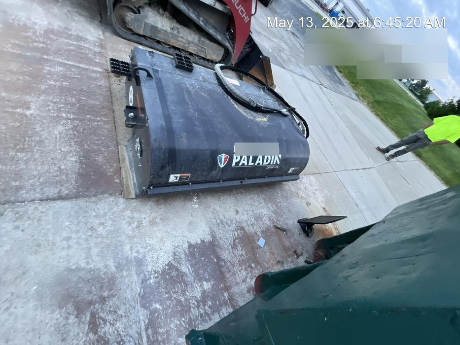 2021 PALADIN Sweepster SB72