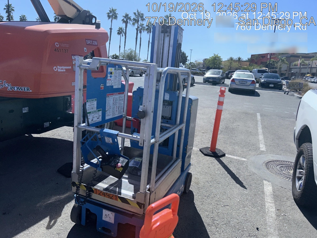 2021 GENIE GR-20