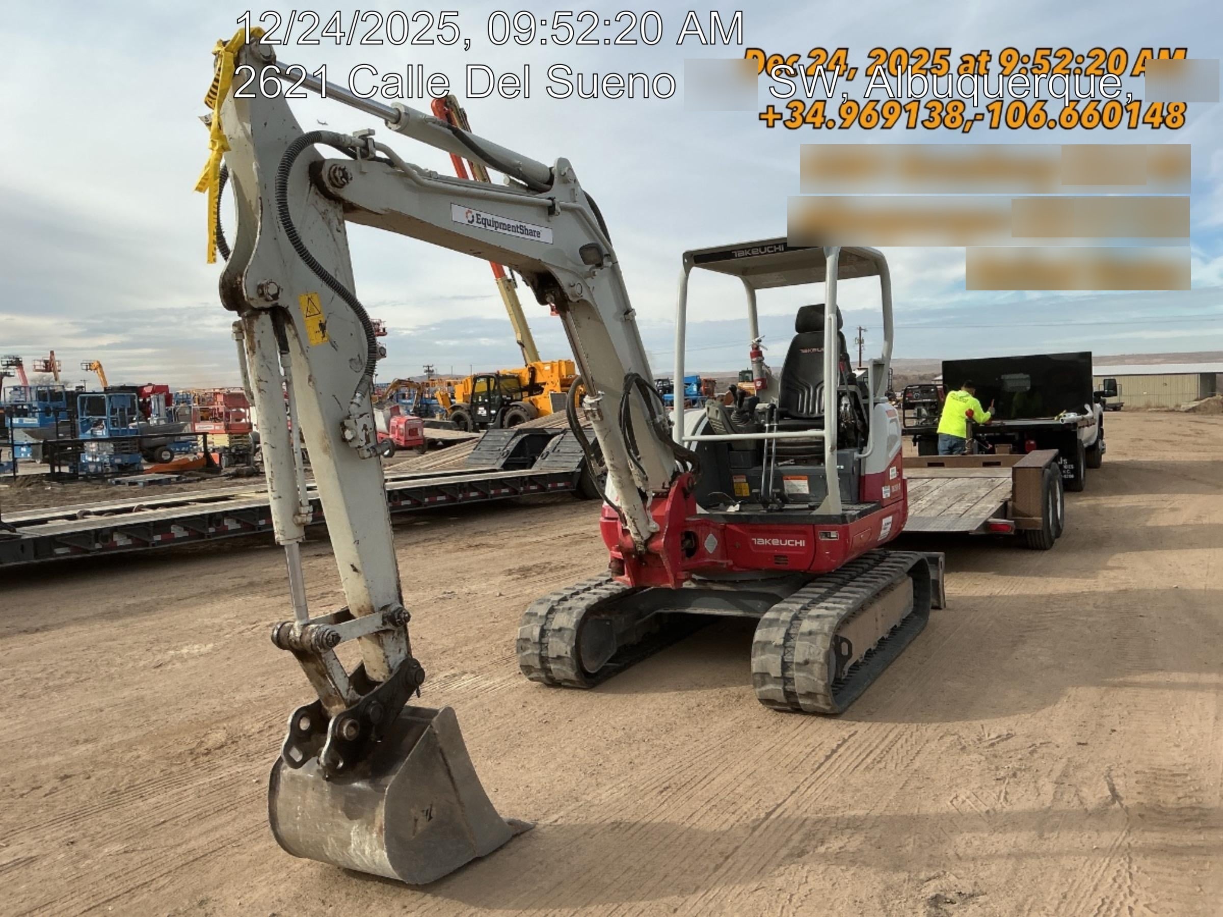 2021 TAKEUCHI TB250-2