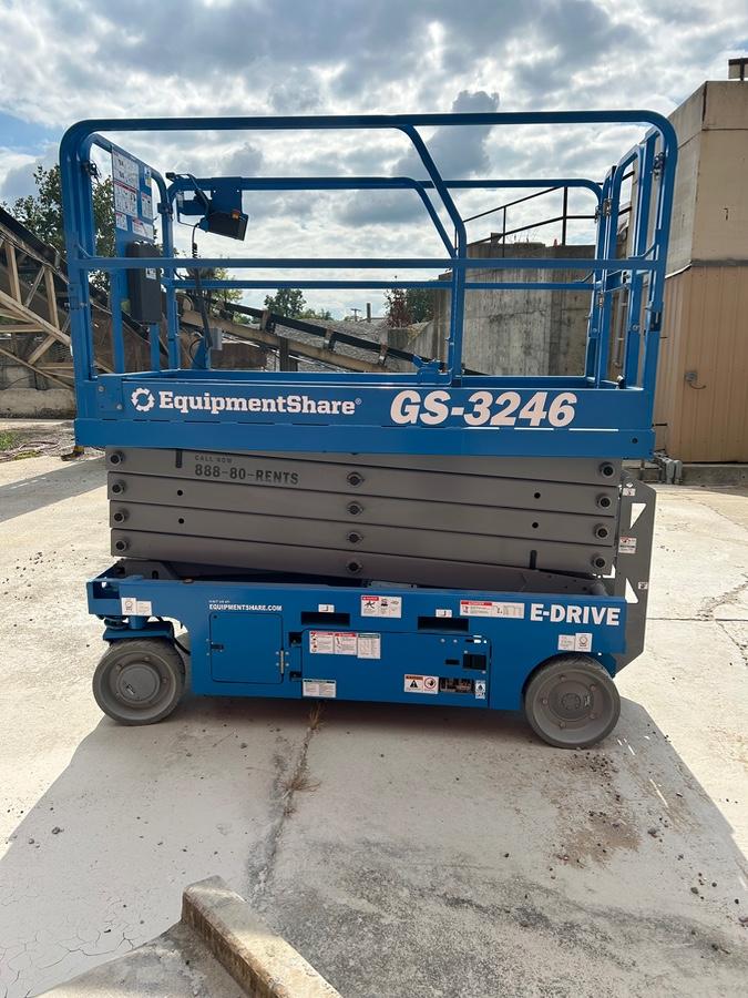 2025 GENIE GS-3246