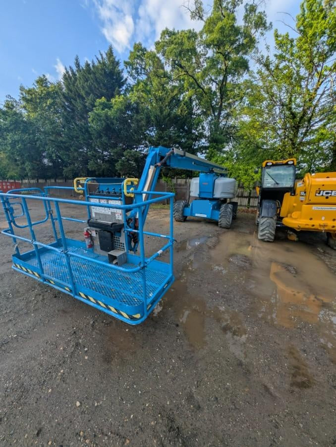2023 GENIE Z-80/60