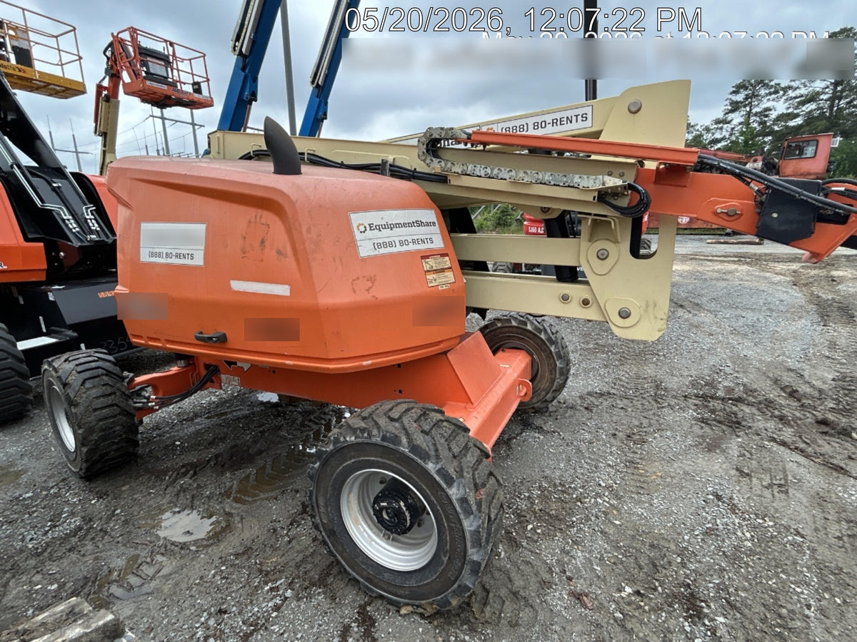 2019 JLG 450AJ