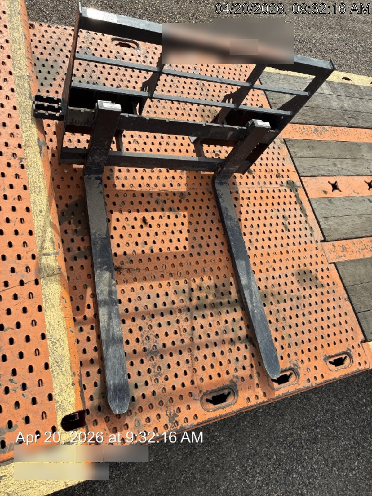 2026 ARROW MATERIAL HANDLING 48" Pallet Forks - Arrow