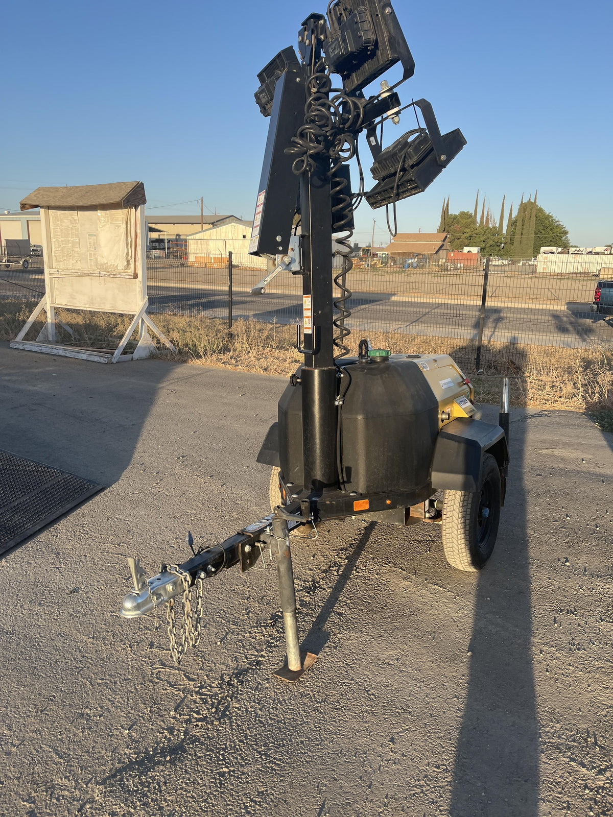 Allmand NLV3GR (4) LED Light Fixture 350W, 23' Vertical Mast, 3kW Prime, Towable, Deep Sea L401, Leveling Jacks, Yanmar T4F 5.8hp