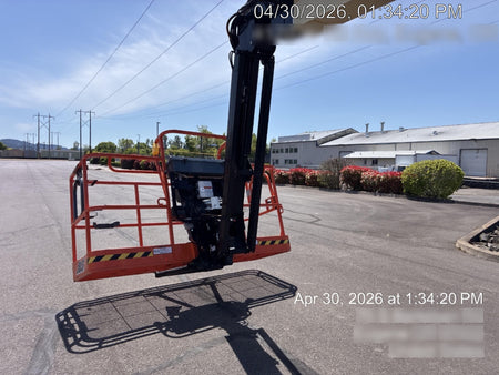2025 JLG 800AJ