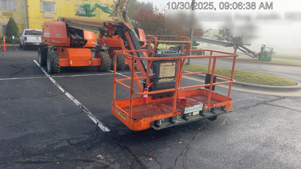2018 JLG 660SJ