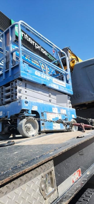 2020 Genie GS-1930 Solid Non Marking Tires, Beacon, Folding rails with half height swing gate