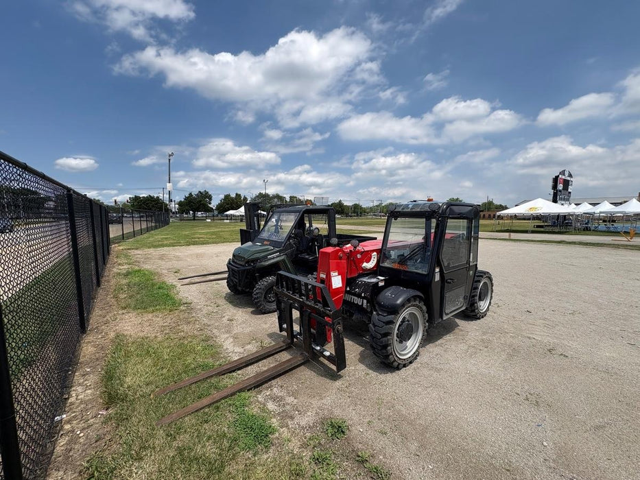 2021 Yanmar YU1000 Canopy, Steel Wheel, Poly WindShield, Beacon, Backup Alarm