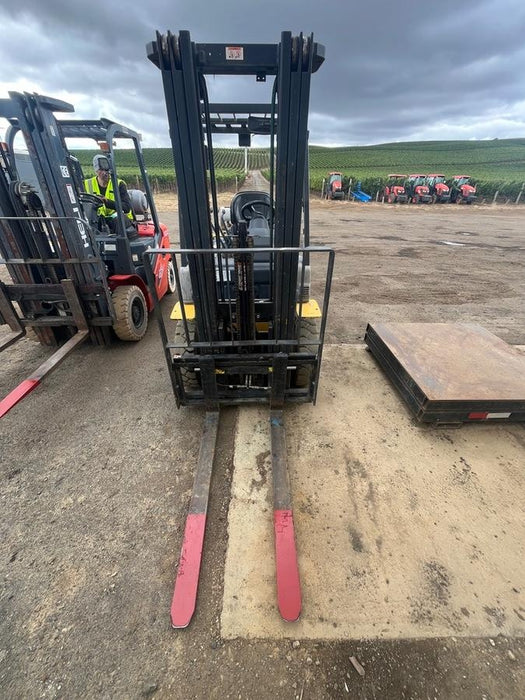 2019 KOMATSU FG25T-16