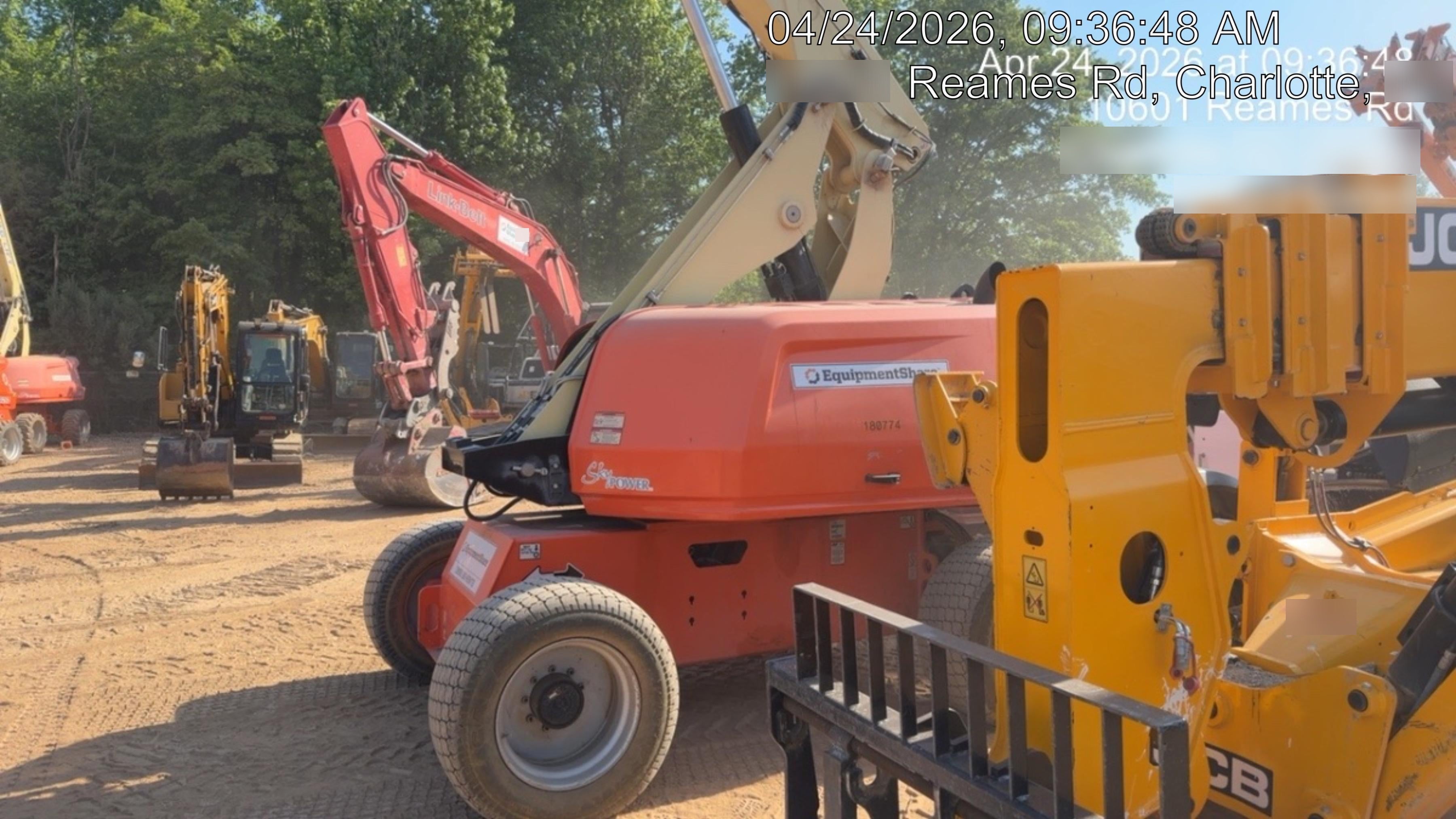 2021 JLG 660SJ