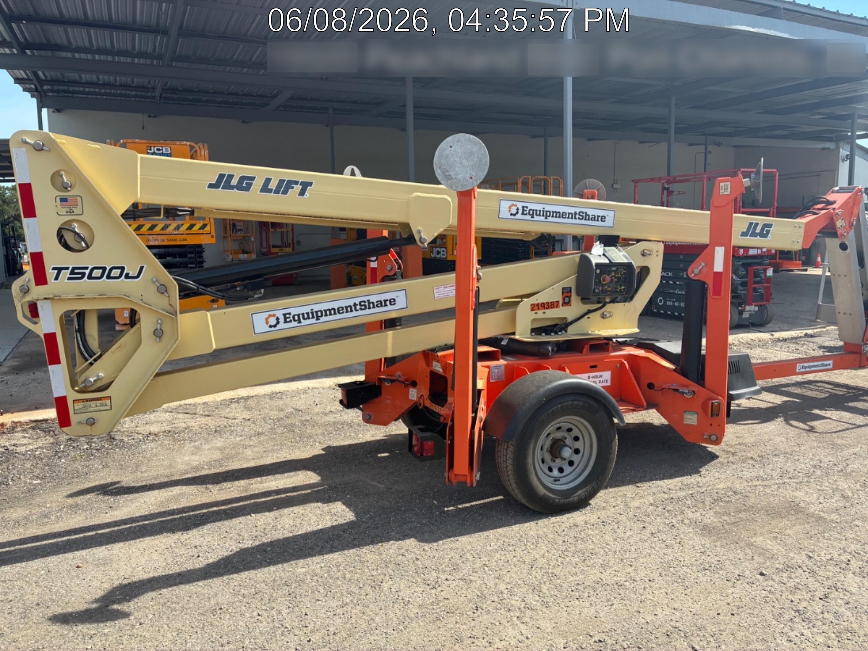 2022 JLG T500J