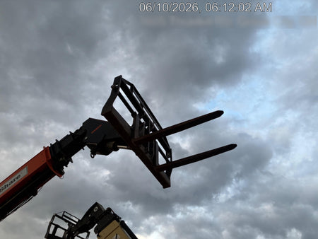 2021 SKYTRAK 10054