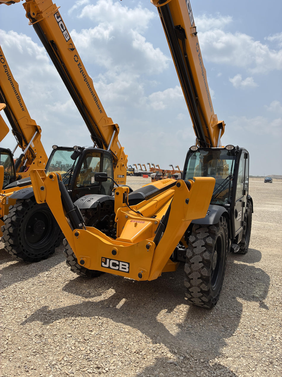 2026 JCB 512-56