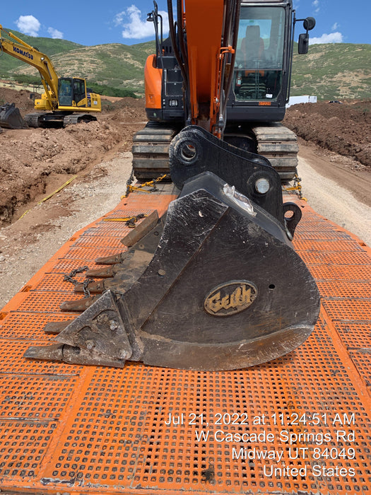 2022 GEITH 48" Bucket 25k - 35k - Geith