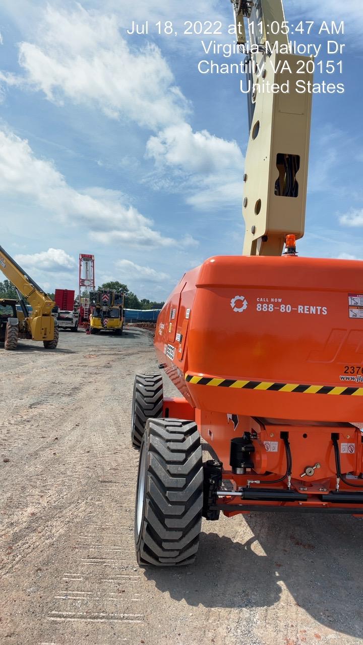 2022 JLG 860SJ